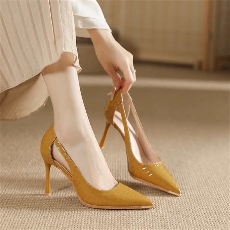 Zapatos de tacón alto de charo - Leather Work Outfit reseña y precio